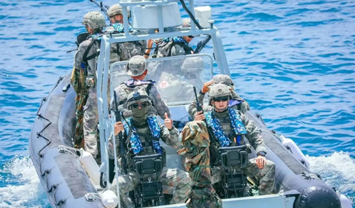 蛟龍突擊隊對決海豹突擊隊，一場巔峰之戰(zhàn)的結果，蛟龍突擊隊與海豹突擊隊，巔峰之戰(zhàn)的對決結果