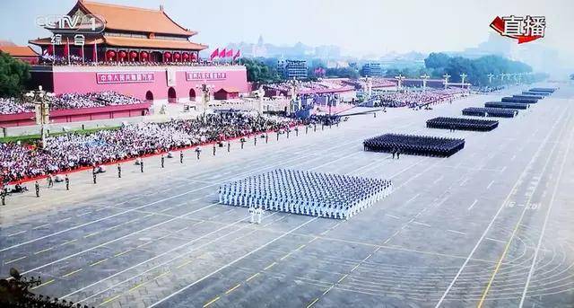 閱兵盛典啟幕，首個方陣展現(xiàn)風采——紀念閱兵中的歷史性時刻，閱兵盛典啟幕，首個方陣展現(xiàn)風采——紀念閱兵中的輝煌瞬間