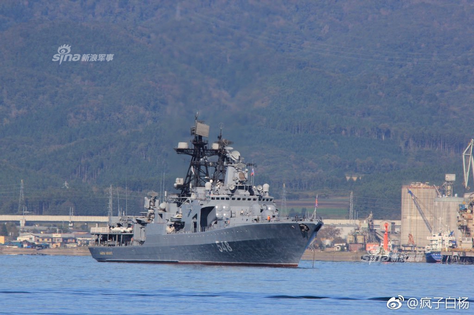 瓦良格號導彈巡洋艦視頻，揭示強大實力與獨特魅力，瓦良格號導彈巡洋艦展示強大實力與獨特魅力實拍視頻揭秘真相