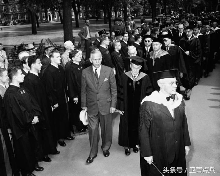 現(xiàn)役上將都有誰(shuí)，中國(guó)軍隊(duì)的高級(jí)領(lǐng)導(dǎo)層概述，中國(guó)軍隊(duì)高級(jí)領(lǐng)導(dǎo)層概述，現(xiàn)役上將名單揭秘