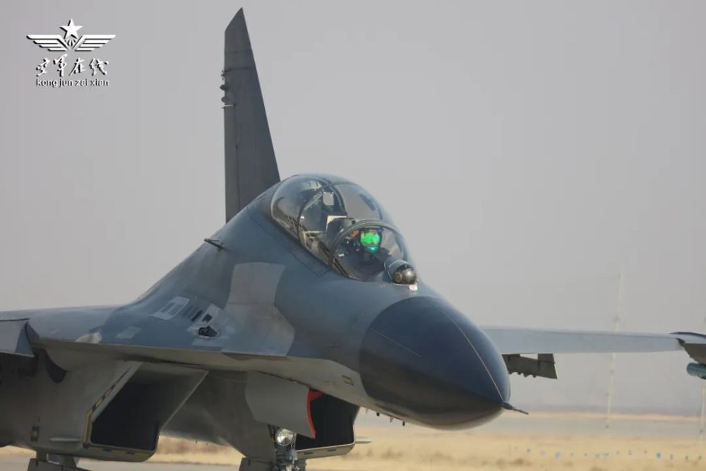 空降兵軍2023年度訓(xùn)練啟動(dòng)儀式隆重舉行，空降兵軍2023年度訓(xùn)練啟動(dòng)儀式盛大開(kāi)幕