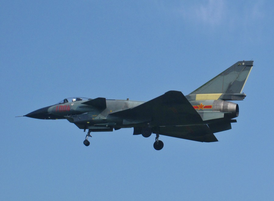殲-10戰(zhàn)斗機裝備深度解析，殲-10戰(zhàn)斗機深度裝備解析