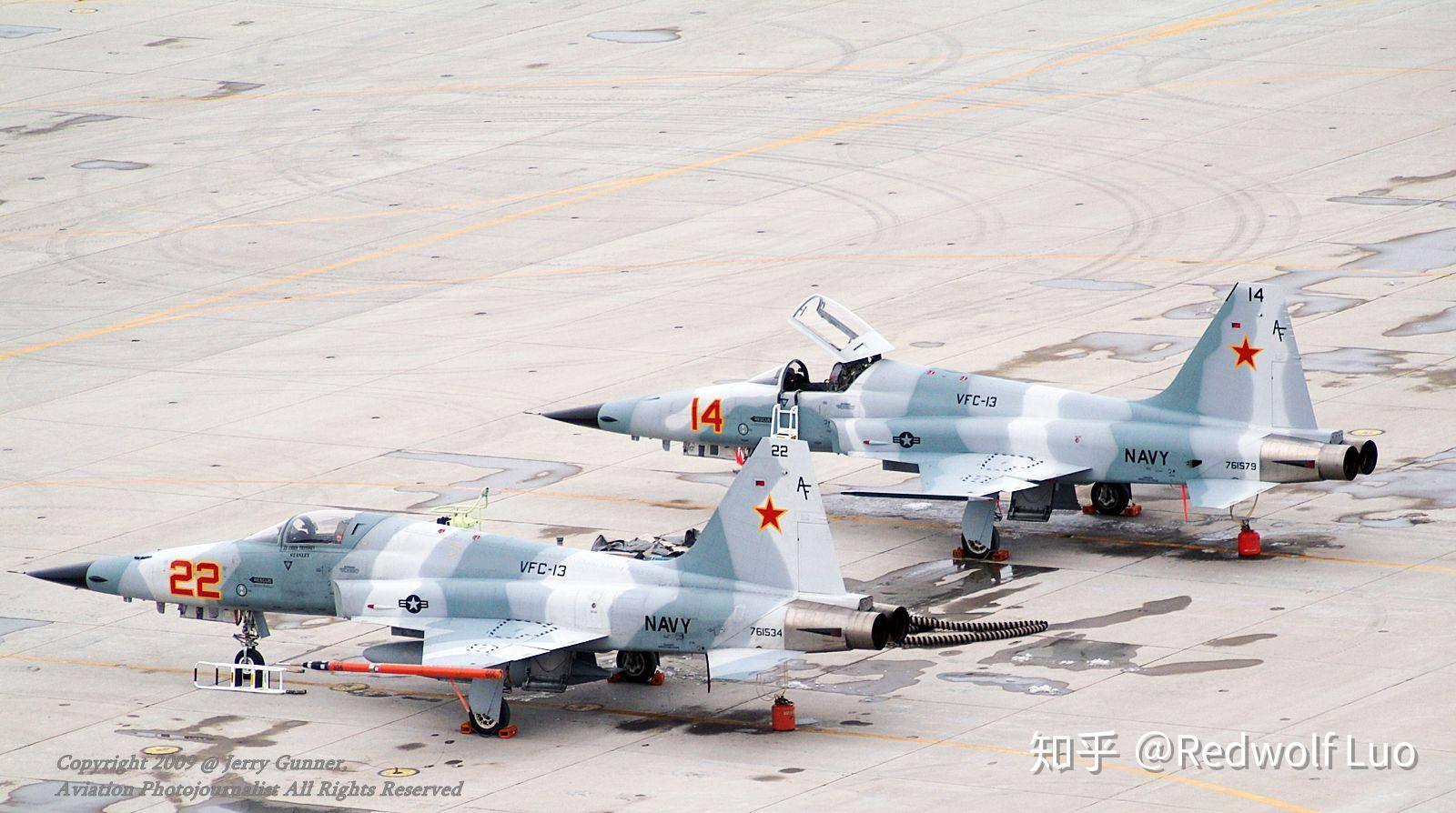 F-5戰(zhàn)斗機(jī)與殲六，速度與時(shí)代的較量，F(xiàn)-5戰(zhàn)斗機(jī)與殲六，速度與時(shí)代的對(duì)決