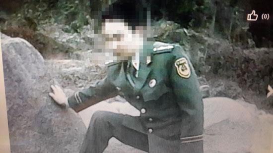 中國(guó)武警女軍官的照片，展現(xiàn)力量與榮耀的象征，中國(guó)武警女軍官風(fēng)采，力量與榮耀的象征