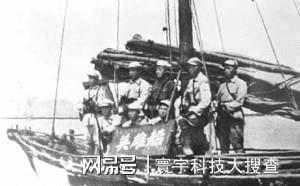 海南島戰(zhàn)役后合影，英勇的瞬間與歷史的見證，海南島戰(zhàn)役后的英勇瞬間與歷史見證，合影留念的珍貴歷史時(shí)刻