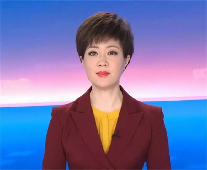 王月，軍事報道中的璀璨星辰，王月，軍事報道中的閃耀之星