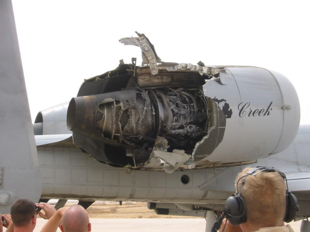 揭秘A-10雷霆攻擊機的墜落歷程，多少架被擊落的歷史探究，揭秘A-10雷霆攻擊機的墜落歷程，探究被擊落的歷史與數(shù)量