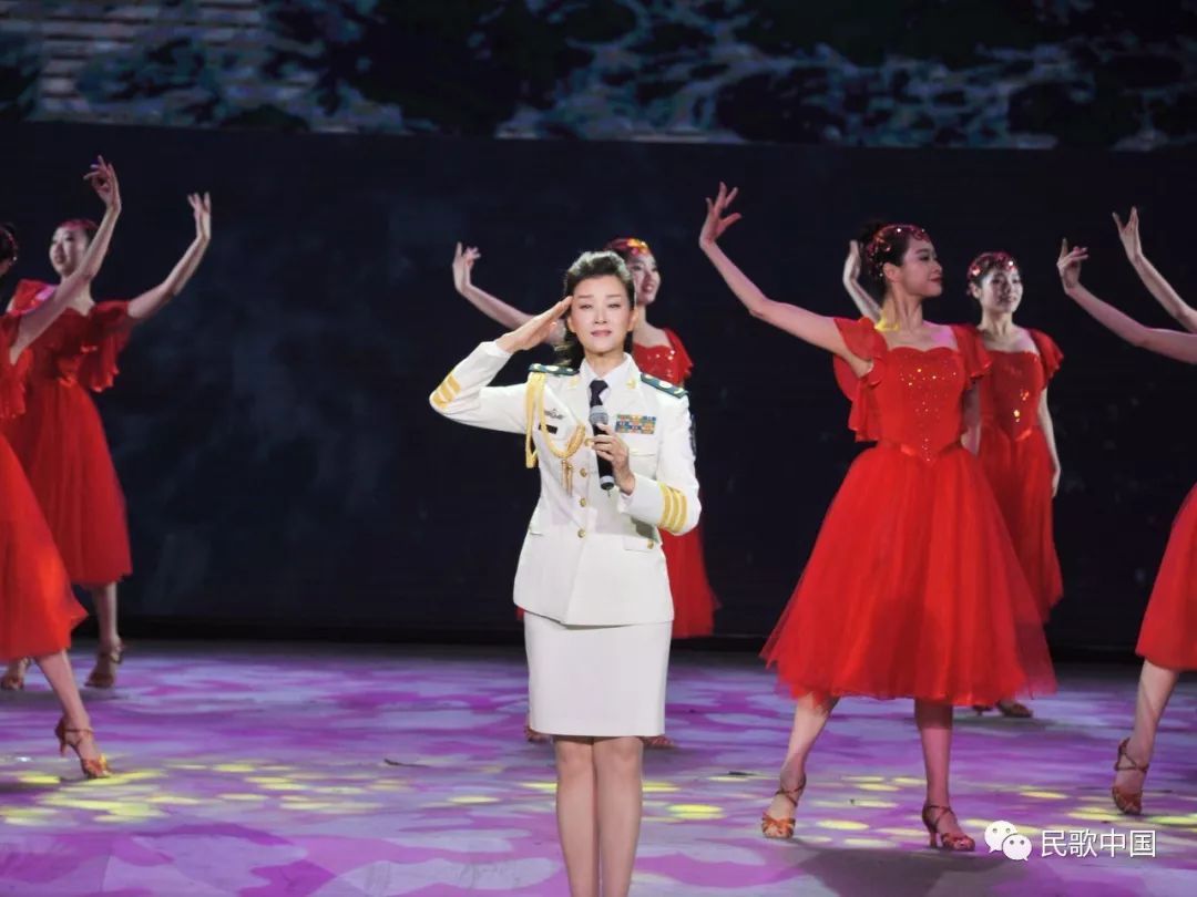 人民海軍成立70周年文藝晚會(huì)，頌揚(yáng)榮耀歷程，凝聚軍民力量，人民海軍70周年榮耀慶典文藝晚會(huì)，頌揚(yáng)歷程，凝聚軍民力量