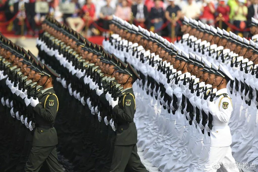 閱兵儀式，展現多元隊伍的力量與榮耀，閱兵儀式，多元隊伍的力量與榮耀展示