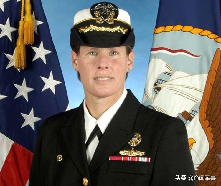 中華神盾艦鄭州艦，捍衛(wèi)海洋權益的鋼鐵長城，鄭州艦，捍衛(wèi)海洋權益的中華神盾鋼鐵長城
