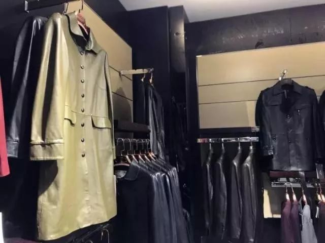 美軍裝備中的羊毛大衣與羊毛毯，歷史、功能與重要性，美軍羊毛大衣與羊毛毯，歷史、功能與重要性探究