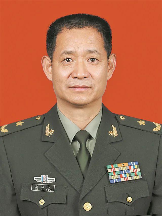 八一勛章背后的英雄事跡——杜富國的事跡，八一勛章背后的英雄傳奇，杜富國的榮耀之路