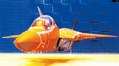 心神戰(zhàn)機(jī)與赫爾佐格，兩大力量的交鋒，心神戰(zhàn)機(jī)與赫爾佐格，兩大力量巔峰對(duì)決