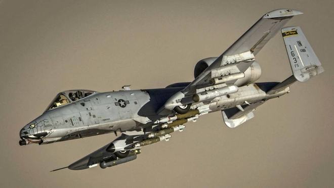 美國援助烏克蘭A-10攻擊機的深度解析，美國援助烏克蘭A-10攻擊機深度剖析