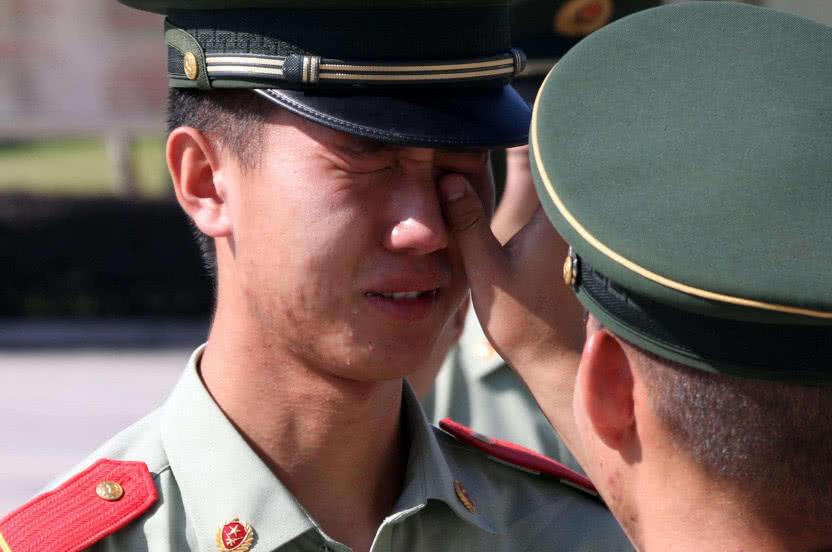 義務(wù)兵訓(xùn)練量，常人能否承受挑戰(zhàn)？，義務(wù)兵訓(xùn)練量挑戰(zhàn)，常人能否承受？