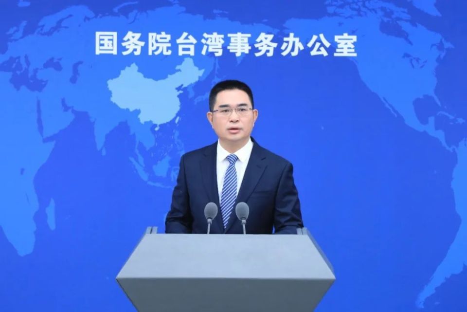 軍事評論員杜文龍，龍的傳人，軍事領(lǐng)域的明燈，軍事評論員杜文龍，龍的傳人，軍事領(lǐng)域的明燈之光