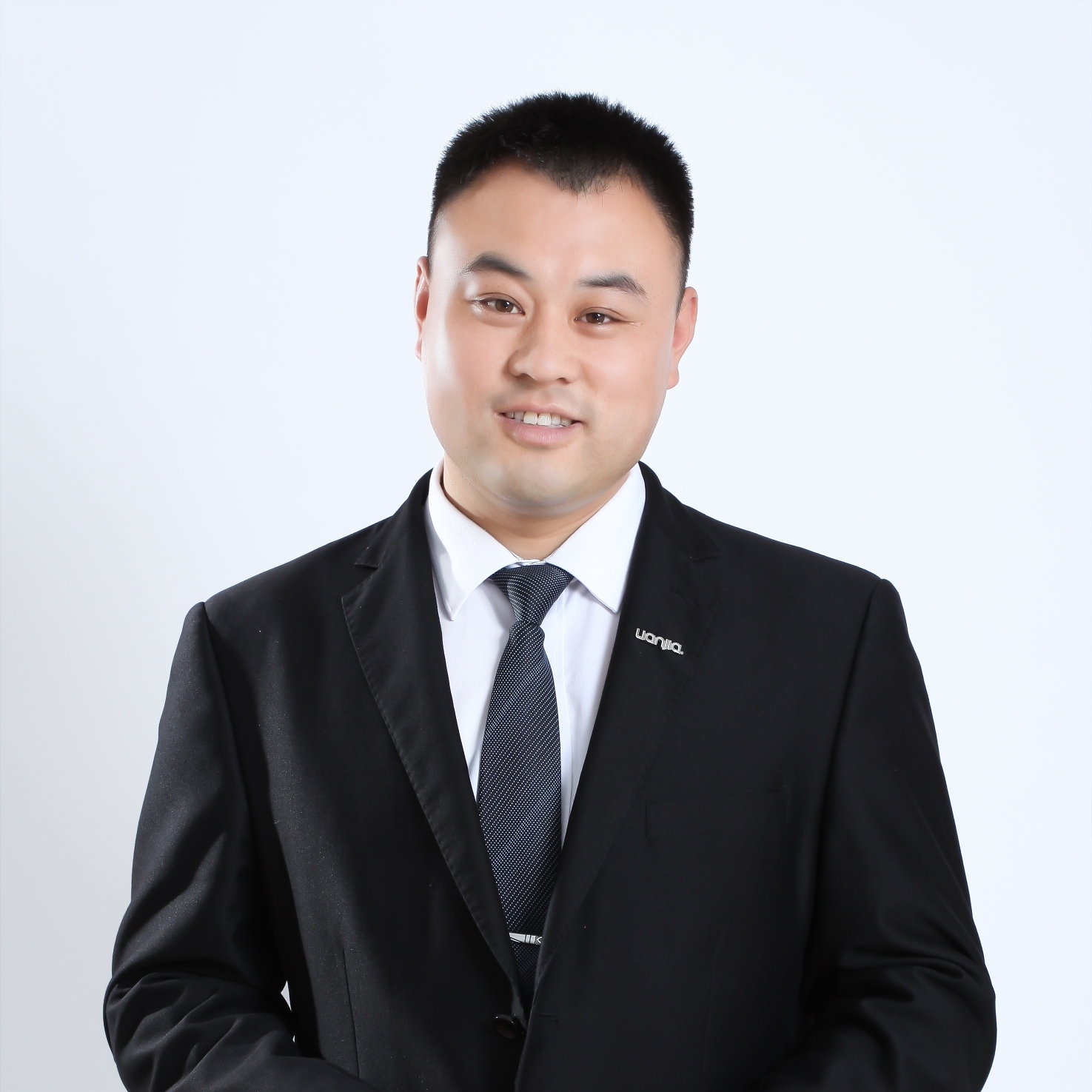 房曉峰個人資料詳解，房曉峰個人資料深度解析
