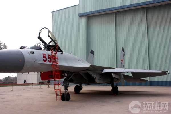 殲15戰(zhàn)斗機涂裝，探索中國空軍新一代艦載戰(zhàn)斗機的獨特魅力，中國新一代艦載戰(zhàn)斗機殲-15戰(zhàn)斗機的獨特涂裝魅力探索