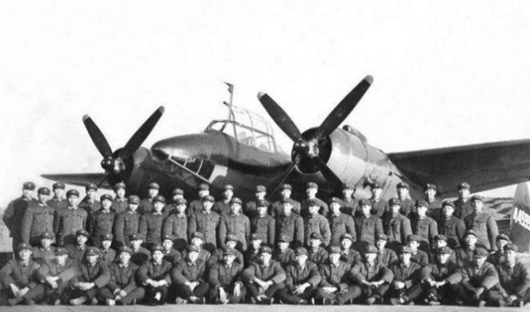 中國(guó)第一支空軍的成立時(shí)間，歷史回顧與意義深遠(yuǎn)，中國(guó)空軍先驅(qū)，首支空軍成立的時(shí)間、歷史回顧及其深遠(yuǎn)影響