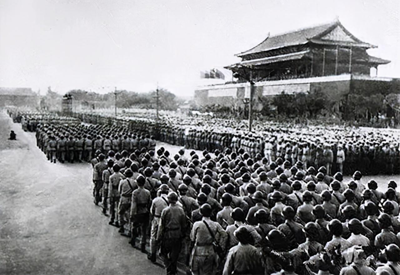 閱兵戰(zhàn)士海軍，榮耀與責(zé)任的時(shí)代篇章，海軍閱兵戰(zhàn)士，榮耀與責(zé)任的時(shí)代印記