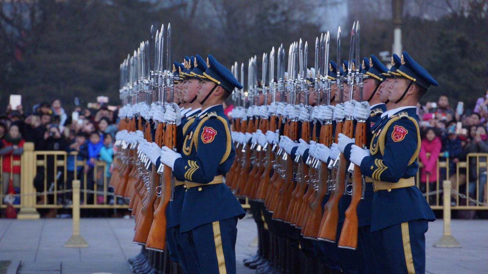 三軍儀仗隊圖片，展現(xiàn)榮耀與力量的象征，三軍儀仗隊圖片，榮耀與力量的展現(xiàn)