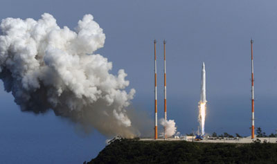 火箭發(fā)射升空爆炸，探索宇宙的驚險之旅，火箭發(fā)射升空爆炸，宇宙探索之旅的驚險瞬間