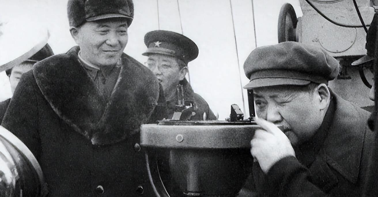 海軍節(jié)觀后感，榮耀與力量的海洋之歌，海軍節(jié)的榮耀與力量，海洋之歌觀后感