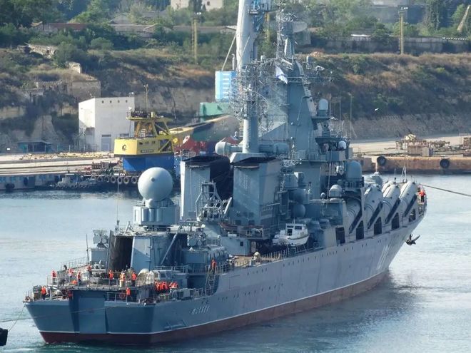 俄4000噸級軍艦爆炸事件，深度分析與反思，俄軍艦爆炸事件，深度分析與反思