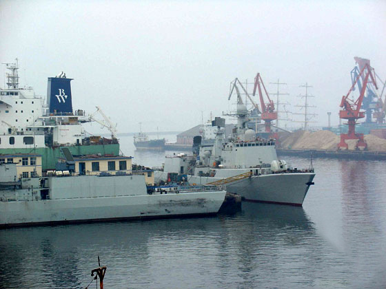 關于我國海軍艦艇遼寧艦（舷號，115）的退役時間分析，中國海軍艦艇遼寧艦（舷號，115）退役時間分析