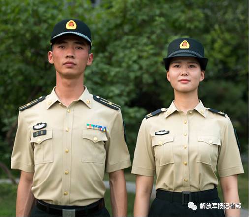 中國人民解放軍火箭軍軍服，榮耀與力量的象征，中國人民解放軍火箭軍軍服，榮耀與力量的標(biāo)志