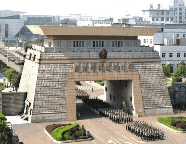 安徽國防科技大學(xué)官網(wǎng)，探索科技與軍事的交匯點(diǎn)，安徽國防科技大學(xué)官網(wǎng)，科技與軍事的交匯探索