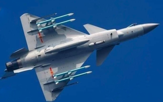 殲-11B戰(zhàn)斗機(jī)服役情況深度解析，殲-11B戰(zhàn)斗機(jī)服役深度解析