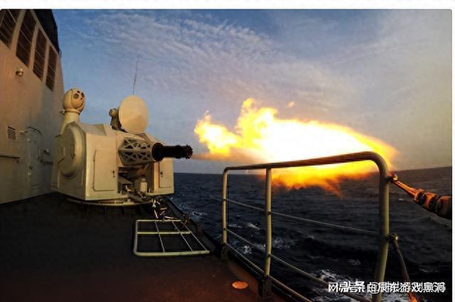 揭秘中國(guó)海軍的利器，1130近防炮的重量與威力，揭秘中國(guó)海軍利器，1130近防炮的威力與重量解析