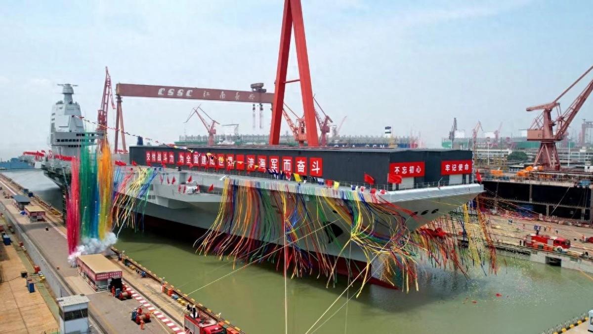 關(guān)于我國海軍的驕傲——054AP型護(hù)衛(wèi)艦排水量的探討，我國海軍驕傲，054AP型護(hù)衛(wèi)艦排水量深度解析