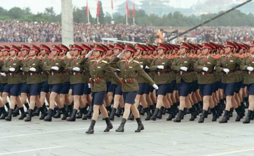 中國女兵方隊全集全屏，榮耀與力量的展現(xiàn)，中國女兵方隊，榮耀與力量的完美展現(xiàn)