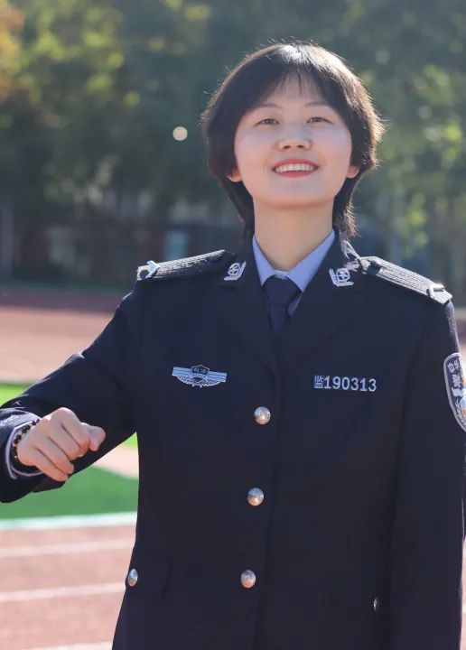 新警服亮相在即，探索未來(lái)警務(wù)裝備的新篇章（2023版），未來(lái)警務(wù)裝備新篇章揭秘，新警服亮相在即（2023版）
