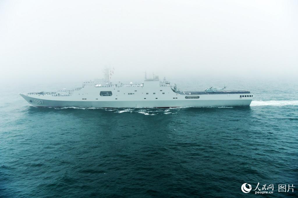 紀(jì)念中國(guó)海軍70周年海上閱兵護(hù)衛(wèi)艦的獨(dú)特貢獻(xiàn)與輝煌歷程，中國(guó)海軍70周年海上閱兵，護(hù)衛(wèi)艦的獨(dú)特貢獻(xiàn)與輝煌歷程