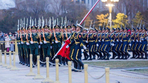 巴沙爾檢閱三軍儀仗隊(duì)圖片，展現(xiàn)國家力量與榮耀的瞬間，巴沙爾檢閱三軍儀仗隊(duì)，國家力量與榮耀的展現(xiàn)瞬間