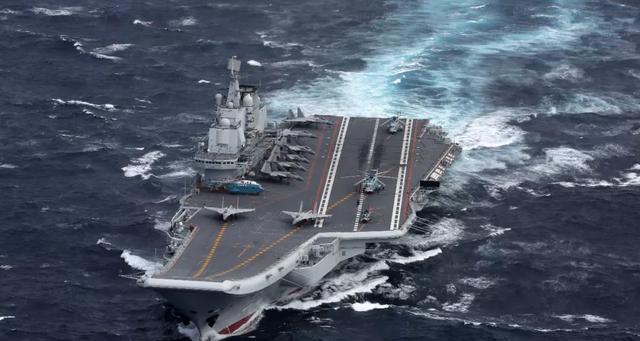 航母艦長軍銜揭秘，職責與榮譽的象征，揭秘航母艦長軍銜，職責與榮譽的象征