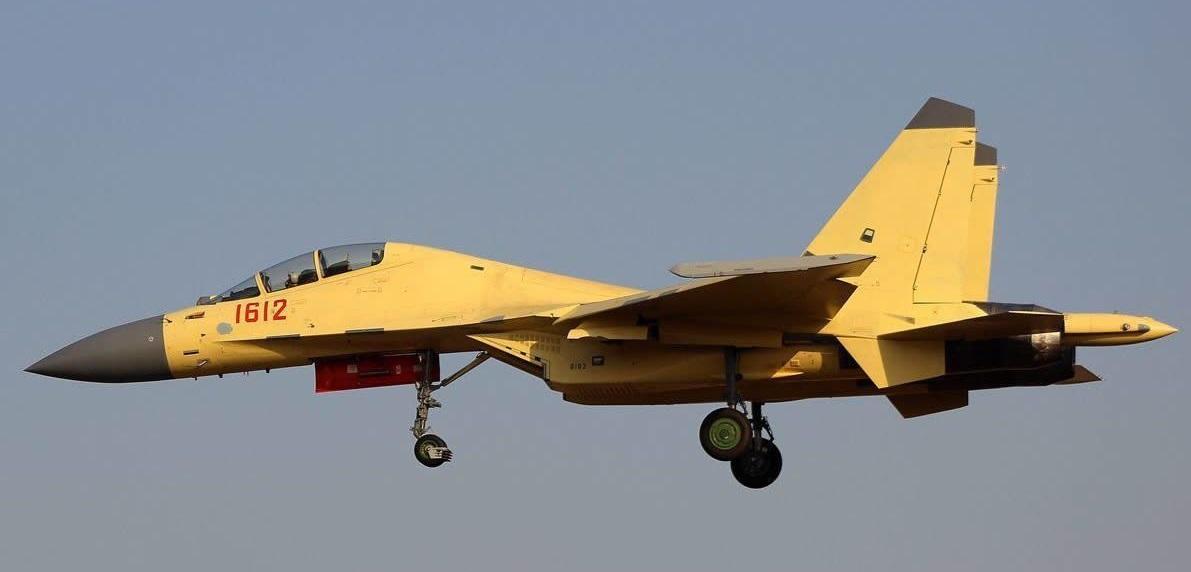關(guān)于殲-16戰(zhàn)斗機發(fā)生過的事情，殲-16戰(zhàn)斗機，揭秘其輝煌歷程與英勇事跡