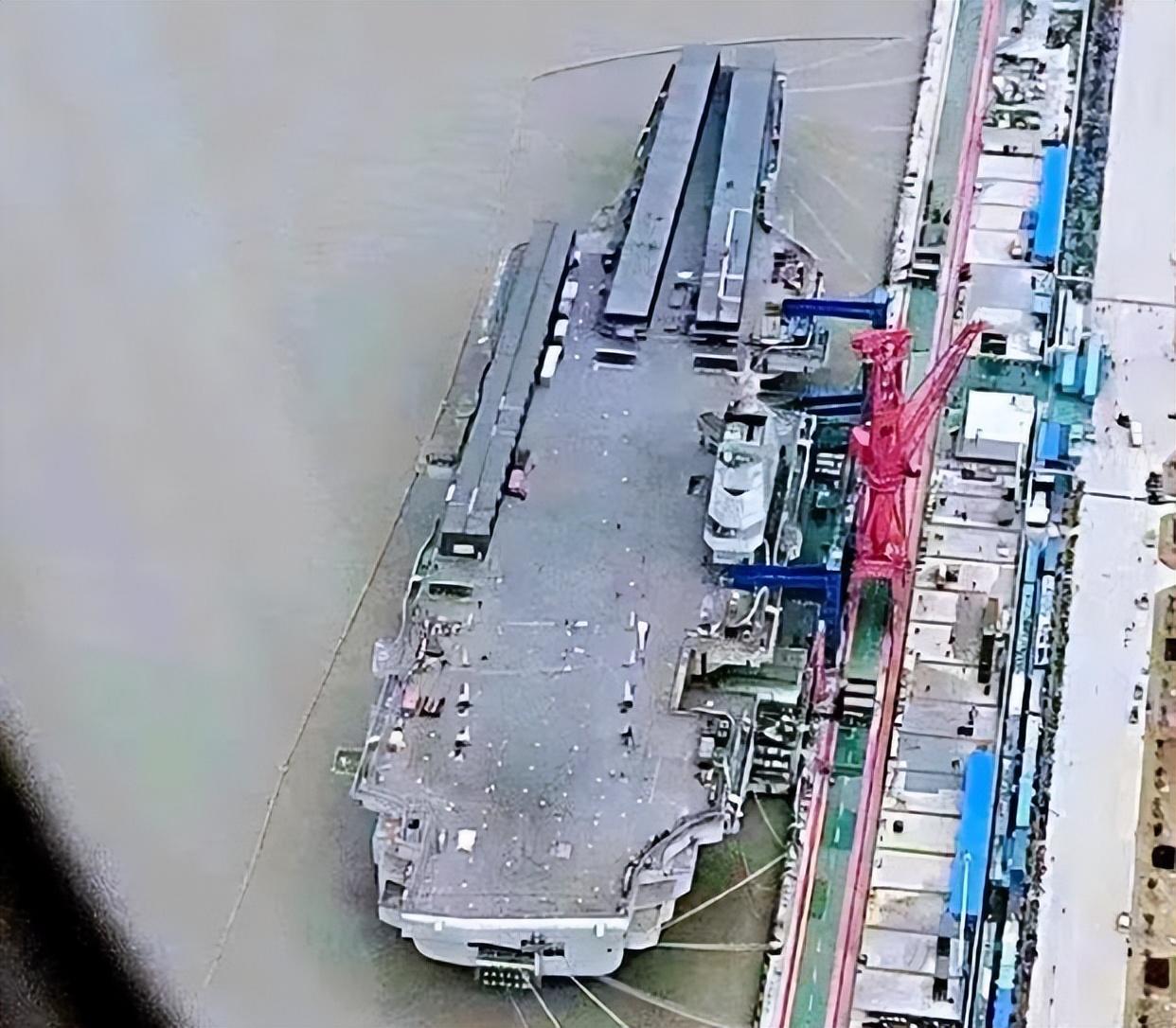 福建艦，常規(guī)動(dòng)力下的壯麗巨艦，福建艦，常規(guī)動(dòng)力下的巨艦風(fēng)采