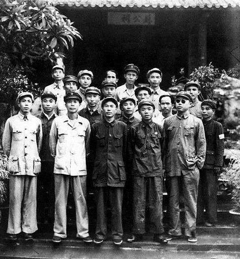 海南島戰(zhàn)役成功經(jīng)驗(yàn)，歷史教訓(xùn)與現(xiàn)代啟示，海南島戰(zhàn)役的歷史經(jīng)驗(yàn)與現(xiàn)代啟示，成功與挑戰(zhàn)并存
