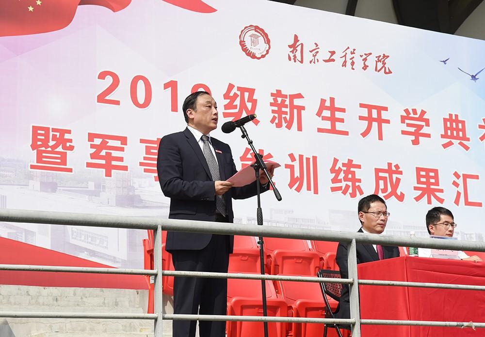 燃軍事最新視頻，揭示現(xiàn)代戰(zhàn)爭(zhēng)的真相與未來趨勢(shì)，揭秘現(xiàn)代戰(zhàn)爭(zhēng)真相與未來趨勢(shì)，燃軍事最新視頻解析