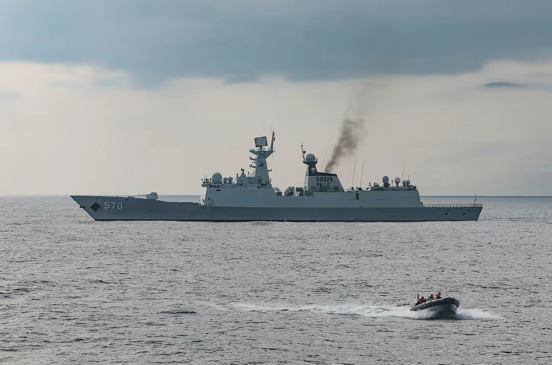 揭秘中國海軍黃山艦，570艦的榮耀與使命，揭秘中國海軍黃山艦，榮耀與使命的570艦之旅