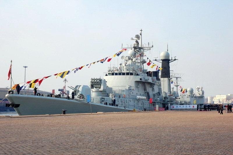 青島艦尺寸，深度解析其雄偉與精密，青島艦尺寸深度解析，揭示雄偉精密之風采