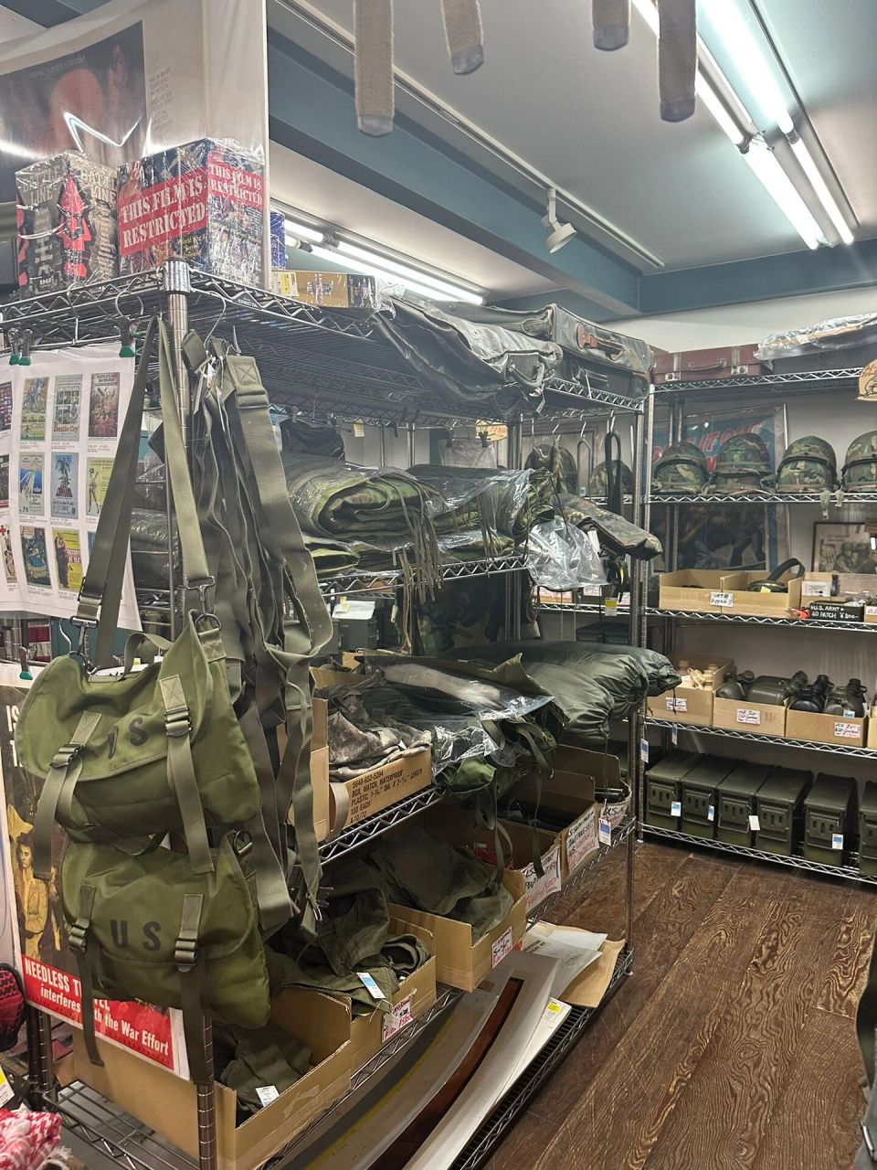 中外軍品網(wǎng)實(shí)體店，探索軍事裝備的新領(lǐng)域，中外軍品網(wǎng)實(shí)體店，軍事裝備新領(lǐng)域探索
