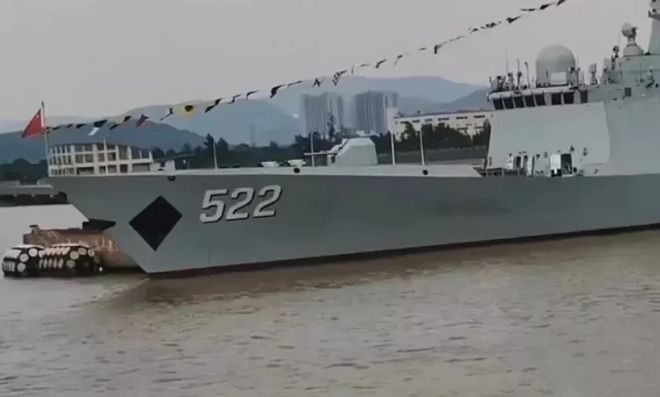 中國海軍新力量，054A系列新艦的服役，中國海軍新力量崛起，054A系列新艦的榮耀服役