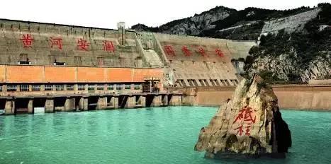 洛陽號護(hù)衛(wèi)艦的詳細(xì)介紹，洛陽號護(hù)衛(wèi)艦，全面解讀其性能與特點