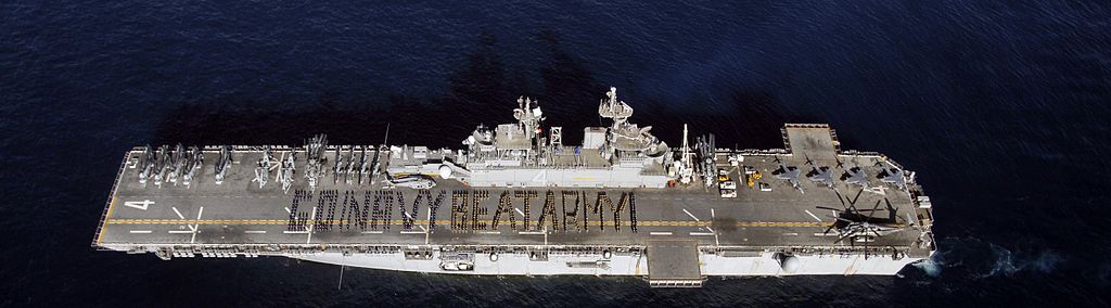 黃蜂級兩棲攻擊艦的載機能力探討，黃蜂級兩棲攻擊艦載機能力解析