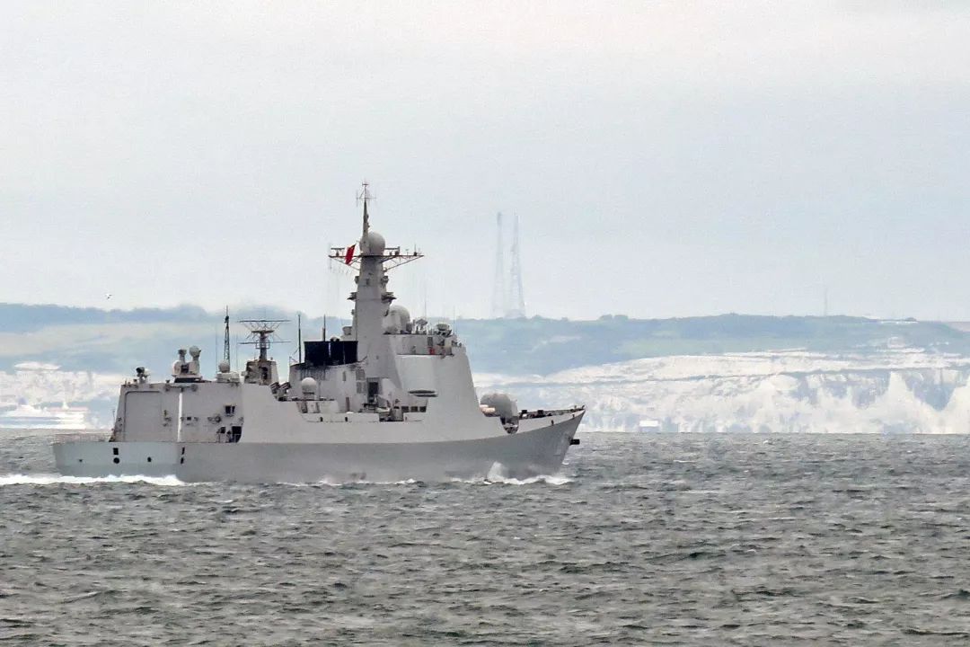 英國海軍的驕傲，探索神秘的052C型驅(qū)逐艦，英國海軍驕傲，揭秘神秘052C型驅(qū)逐艦的奧秘
